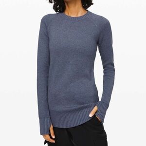 Lululemon Athletica Heathered Blue Crew Neck reversible Sweater